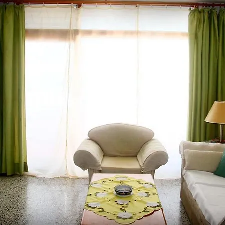 Cosy Close To The Beach! Apartment